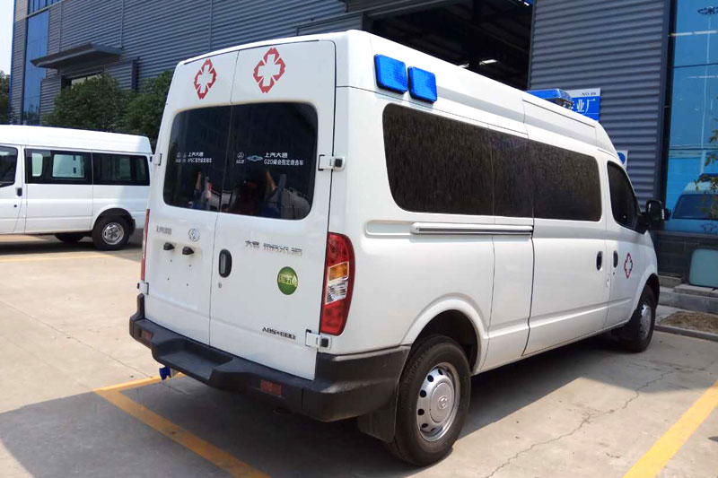上汽大通短軸救護(hù)車(chē)